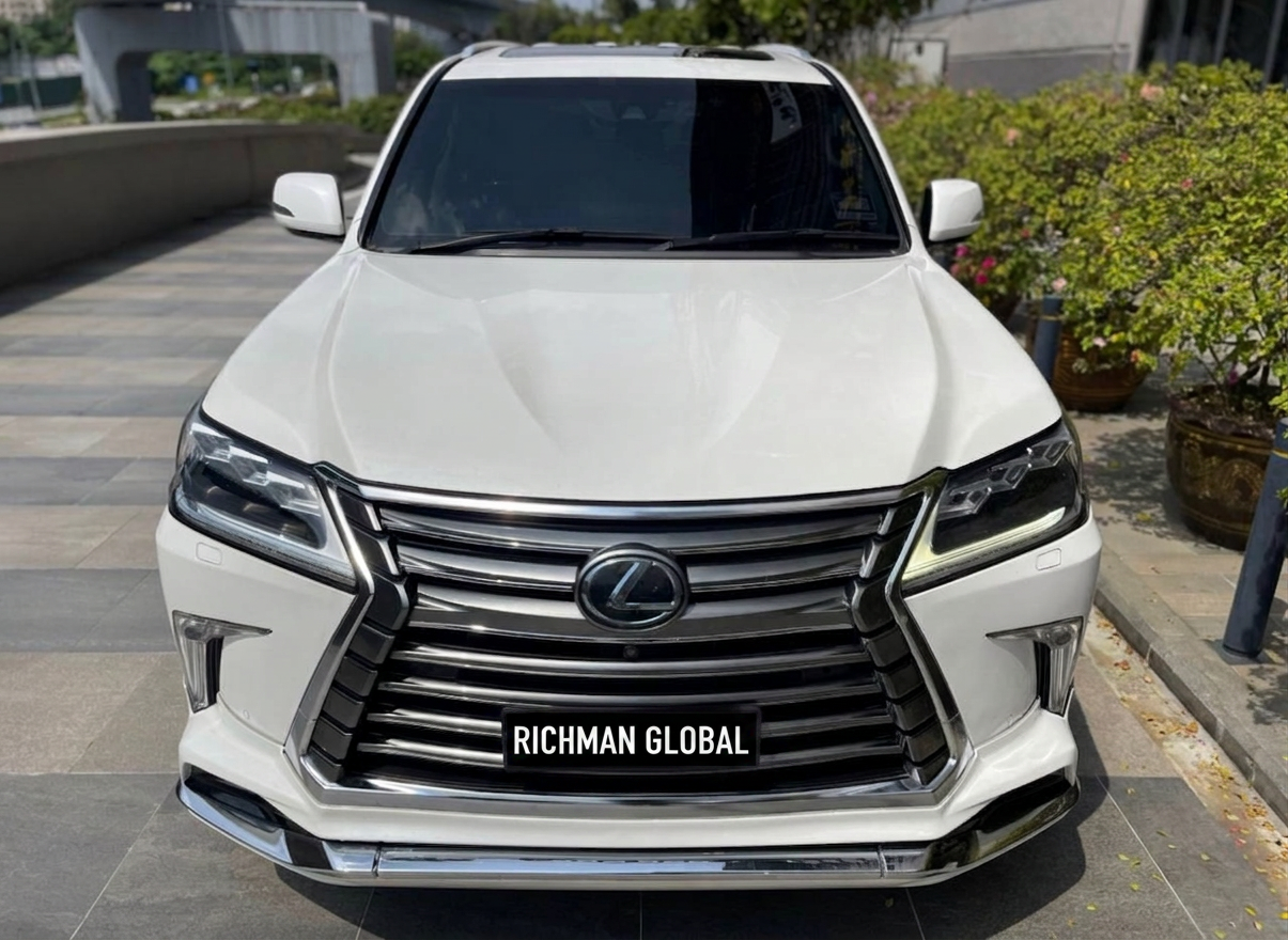 Lexus Lx570 for rent in Kuala Lumpur