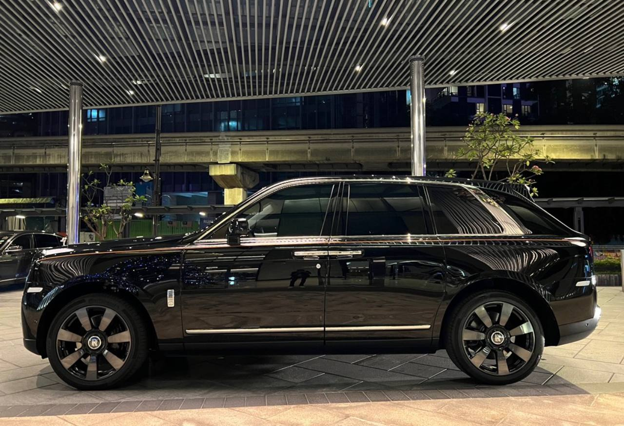 Rolls Royce Cullinan photo 3