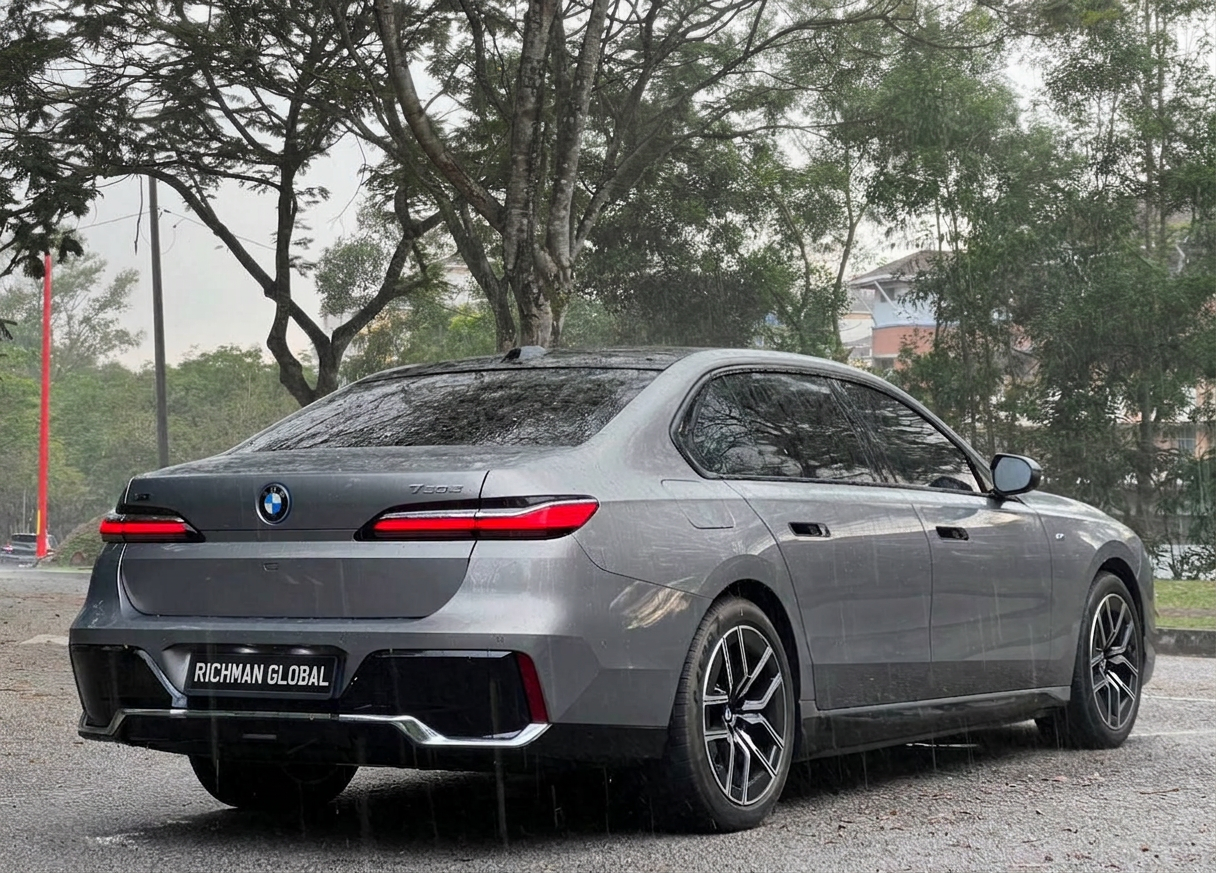 Bmw 750E photo 2