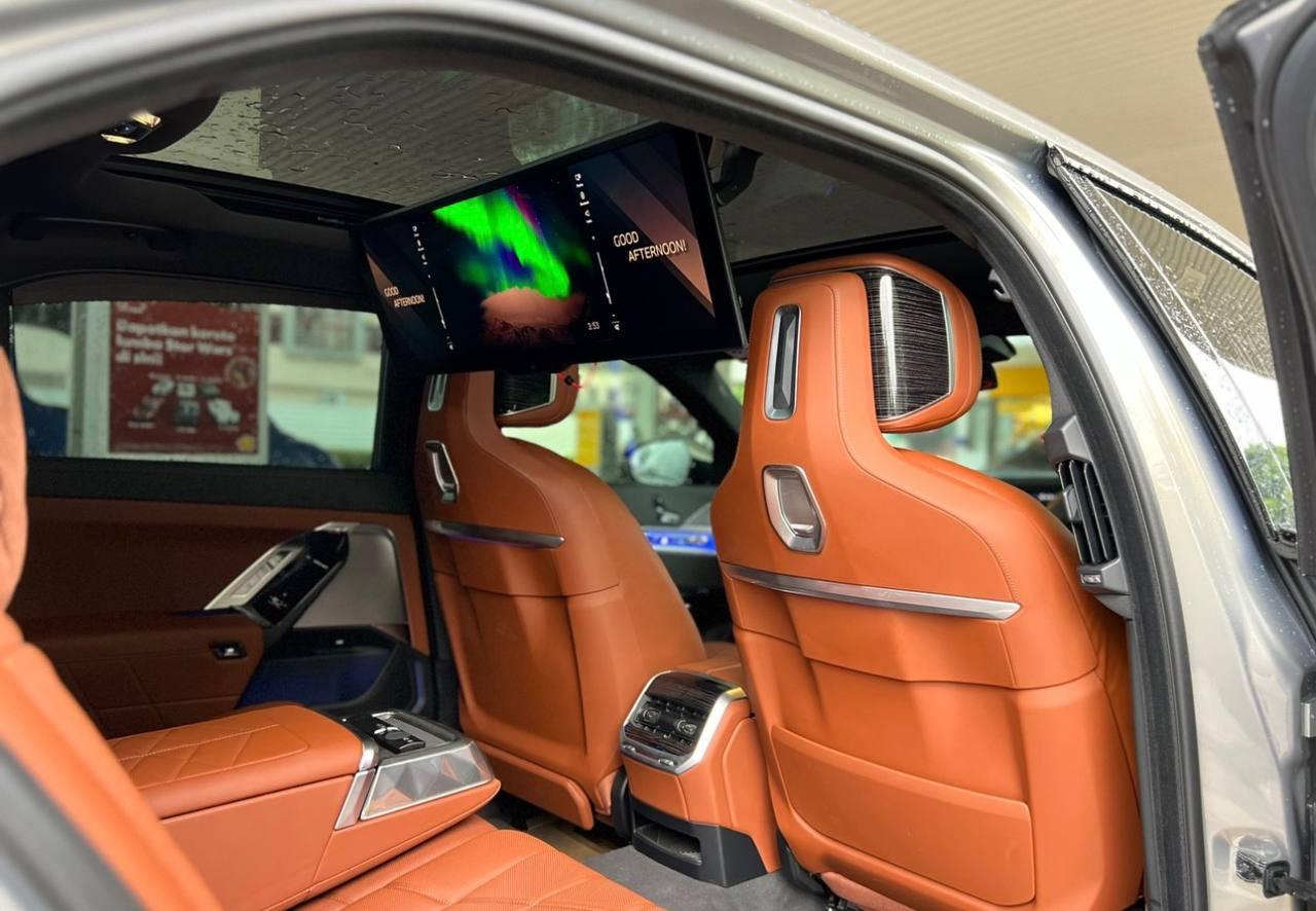Bmw 750E photo 4