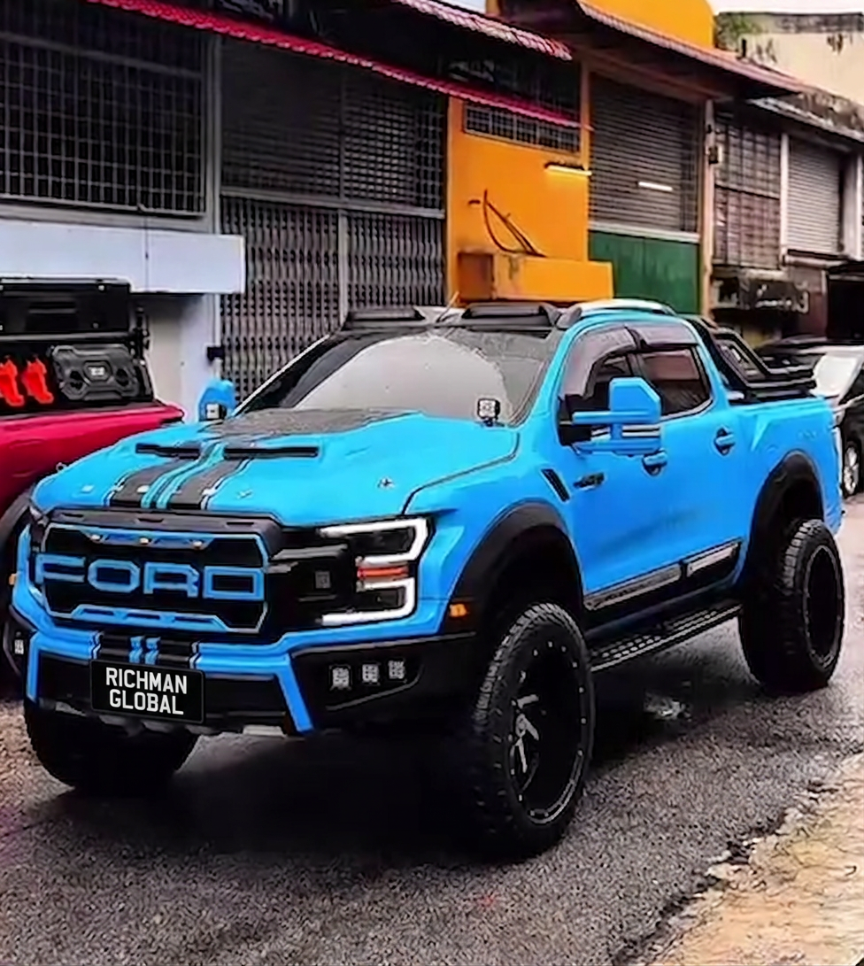 Ford Ranger Raptor for rent in Kuala Lumpur